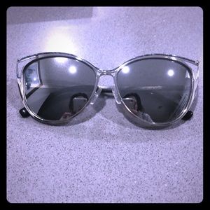 MICHAEL KORS sunglasses!! 😎
